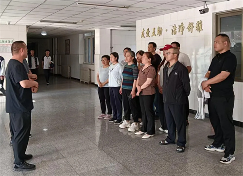君子之舍 和雅有序——迁安职教中心装备制造工程系宿舍6S评比活动